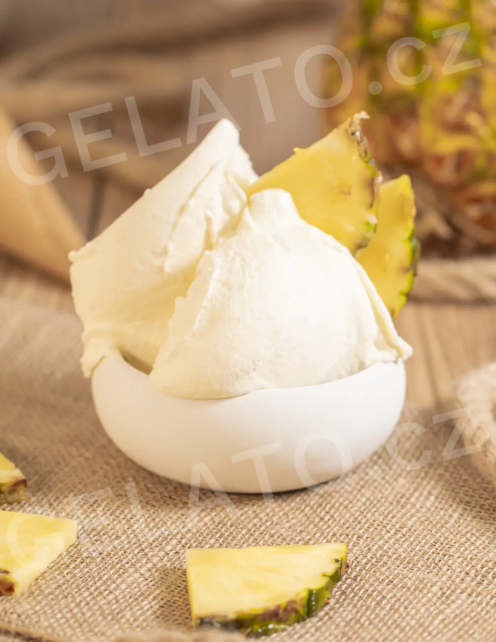 3 kg - Ananas - ochucovací pasta hladká, Stella