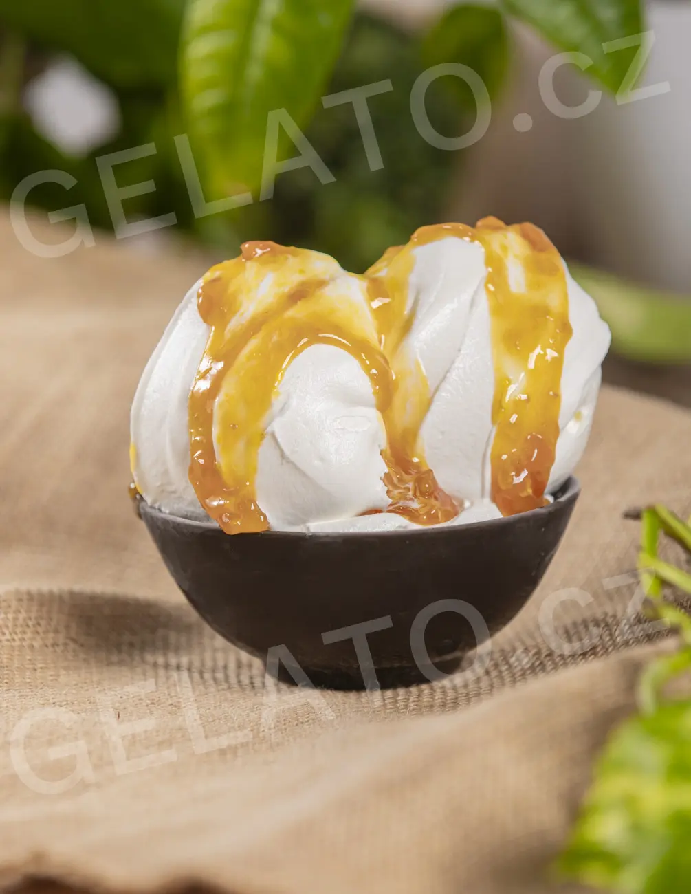 3 kg - Mandarinka a Kurkuma - poleva s kousky, Stella