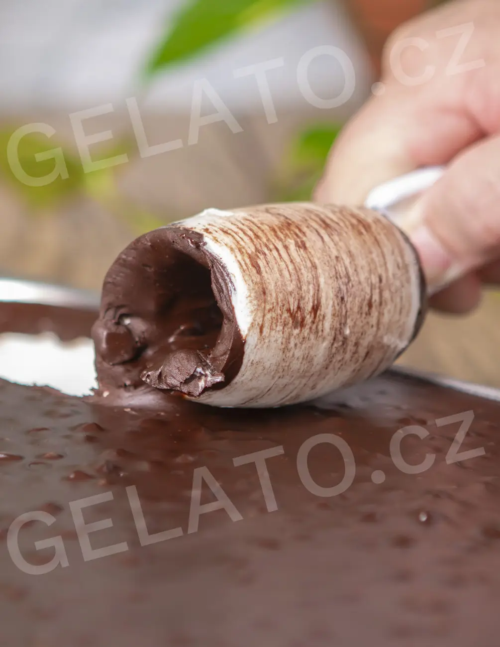 6 kg - Nutgel Brownies - poleva krémová s kousky brownies, Stella