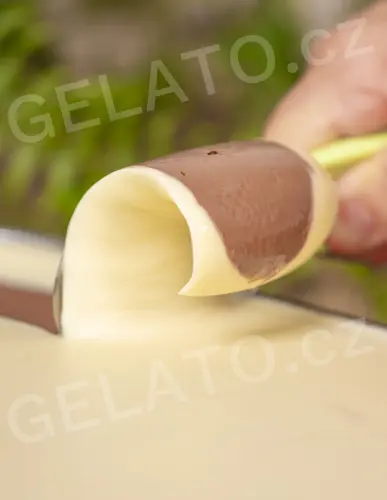 5,5 kg - Nutgel Bílá čokoláda - poleva krémová hladká, Stella